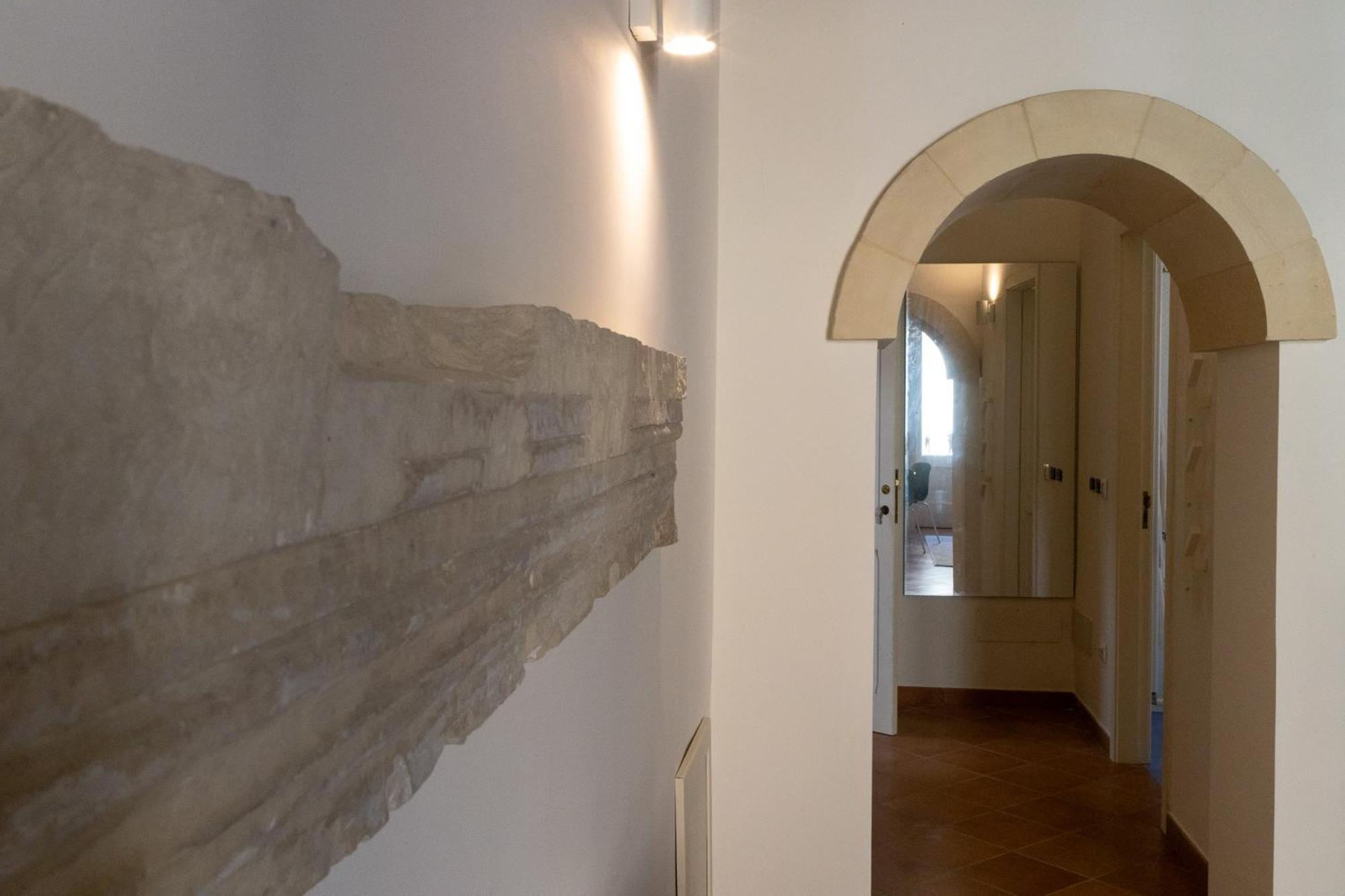 Palazzo Della Contessa - Suites & Breakfast Lecce Exterior photo